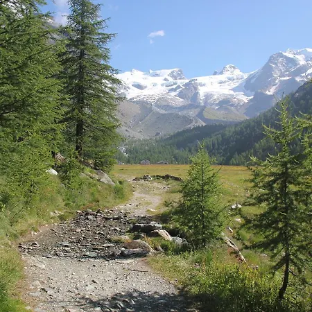 Maison Fosson 3* 샴폴루크