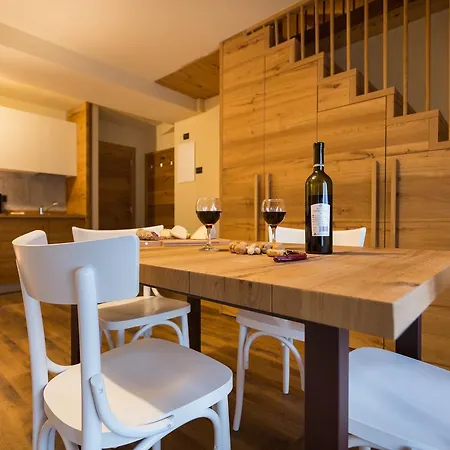 Hotel apartamentowy Maison Fosson 3*